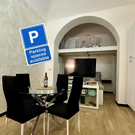 Il Rifugio Dei Santi Centralissimo Parking Free Генуа Екстериор снимка